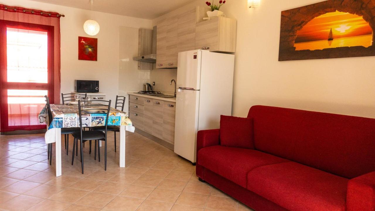 Appartamento Sette Posti Vicino Al Centro Di San Teodoro San Teodoro  Buitenkant foto